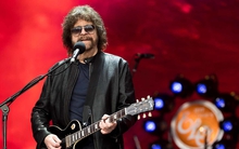 Jeff Lynne's ELO