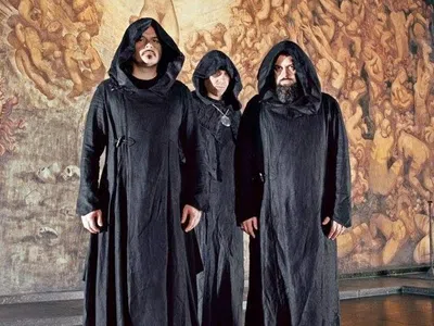 Picture of Sunn O)))