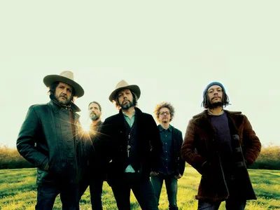 Picture of The Magpie Salute