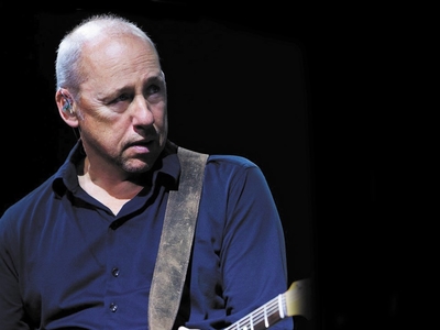 Picture of Mark Knopfler